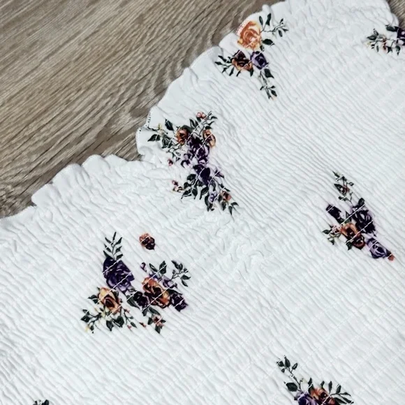 NWT Rue 21 Floral Smocked Tube Top - Picture 4 of 8